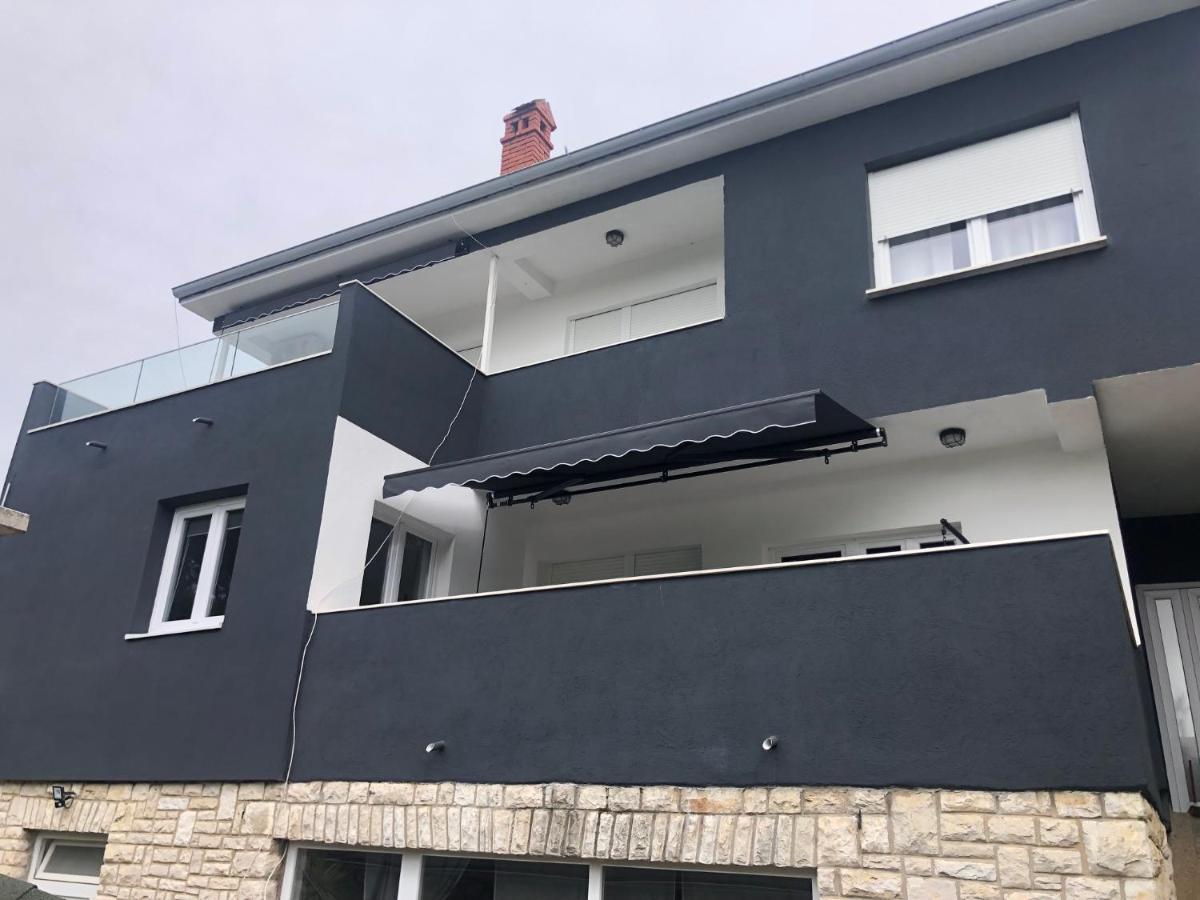Apartman Deni