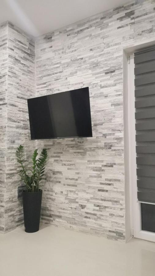 Apartman Deni