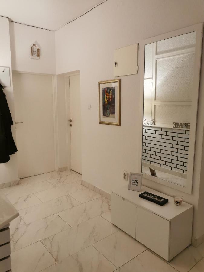Deni Apartman *
