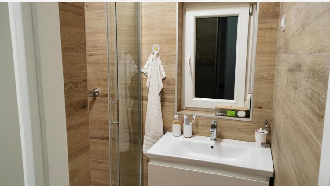 Apartman Deni *